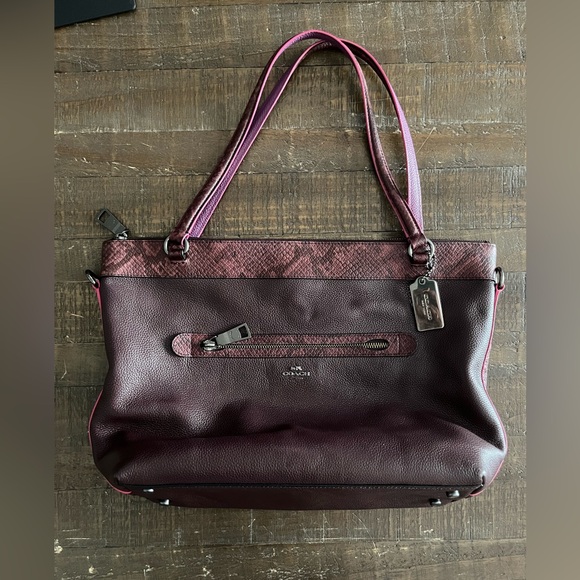 Coach Tyler python embossed carryall - Picture 4 of 12